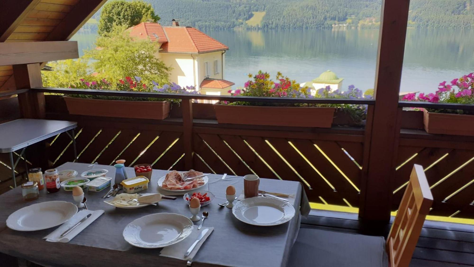 Ferienwohnungen Fischerhaus - Direkt Am See Millstatt Exterior foto